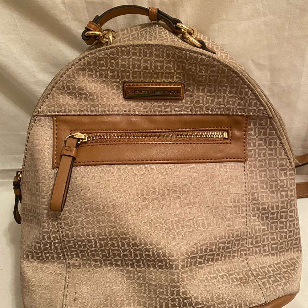 Tommy Hilfiger mini backpack - Picture 2 of 7